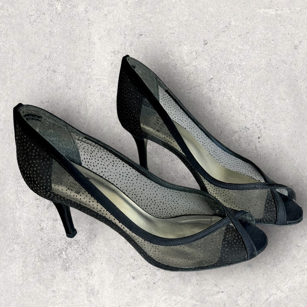 Stuart Weitzman Heels Black Sheer Glitter Size 8 Slip On Pumps